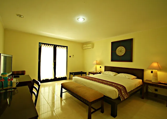 Legong Keraton Hotel 3*