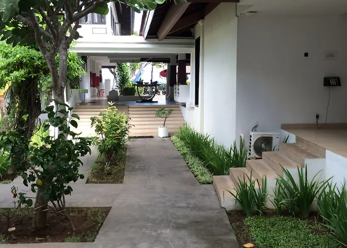 Legong Keraton Canggu (Bali)